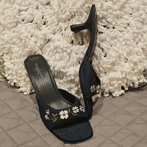 Vintage 90s Kenneth Cole Reaction Denim Floral Embroidered Heels